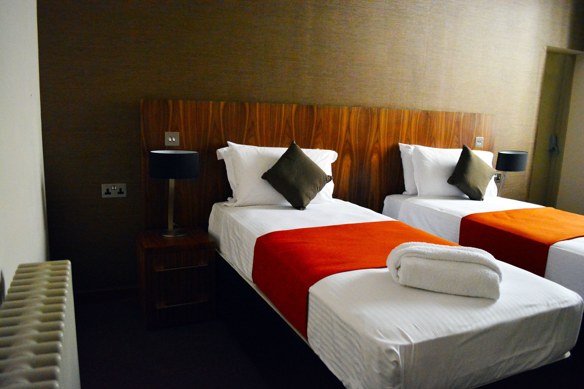 The Inn Place Edimburgo Esterno foto