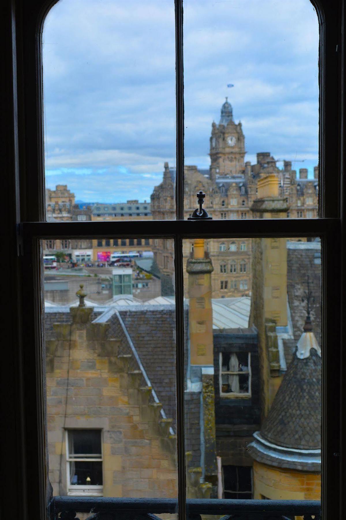 The Inn Place Edimburgo Esterno foto